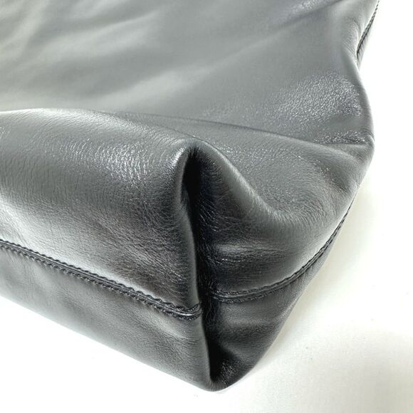 Pre Loved Chanel Logo CC Women Black Tote Bags - Picture 6 of 8